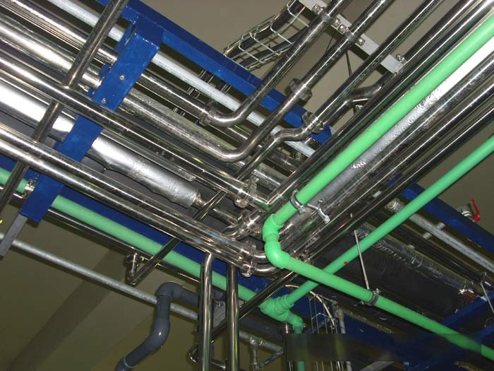 Ανοξείδωτες σωληνώσεις και κατασκευή-τοποθέτηση καθρέπτη