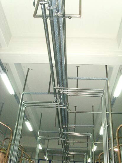 Ανοξείδωτες σωληνώσεις και κατασκευή-τοποθέτηση καθρέπτη