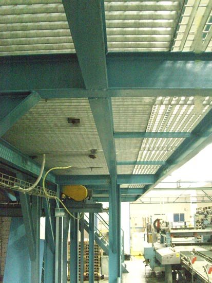 Κατασκευή-τοποθέτηση μεταλλικού παταριού με HEA-140